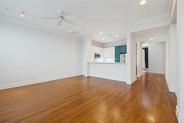 Building Photo - 4312 McKinney Ave