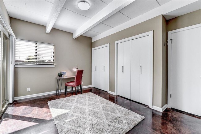 Building Photo - 2308 Enfield Rd