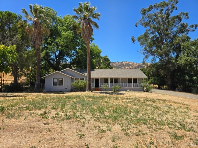Building Photo - 6491 Pleasants Valley Rd