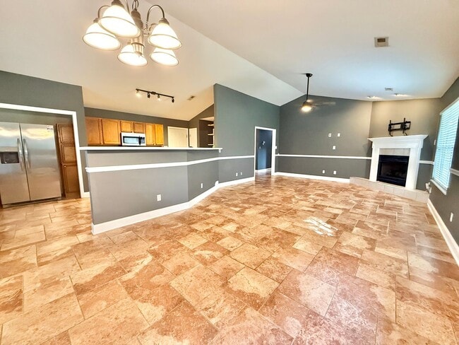 Building Photo - 1105 Mercer Dr