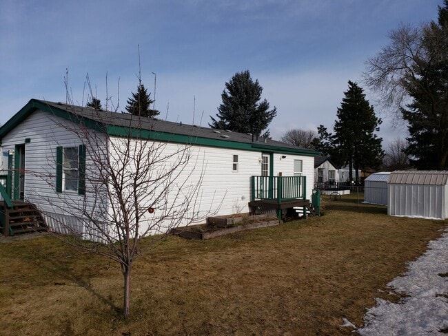 Building Photo - 3 bedroom 2 bath Mobile-home in Hayden