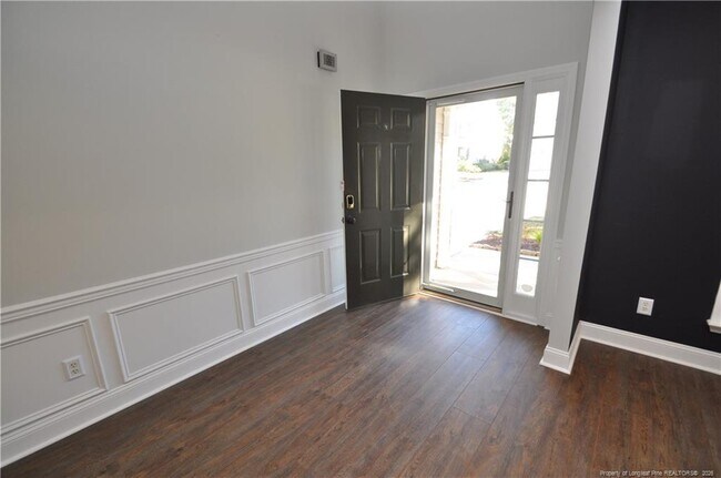 Building Photo - 124 Shadow Mountain Ln