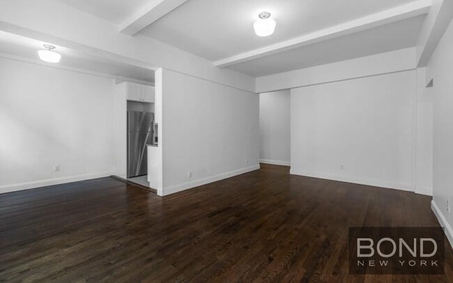 Building Photo - 12 East 86th St