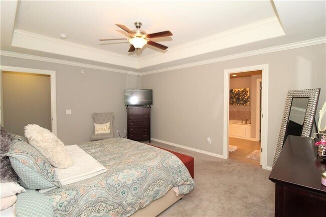 Building Photo - 4027 Benjamin Ln