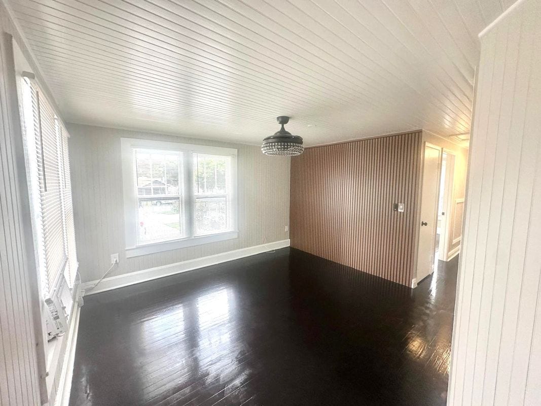 Building Photo - 136 N 15th St