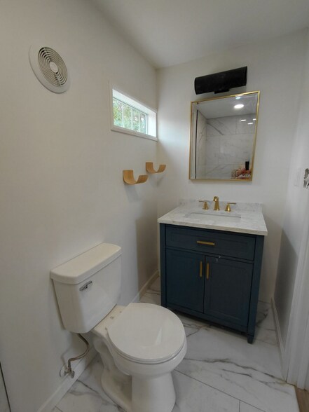 Building Photo - 1815 Wilmington St