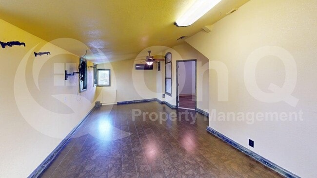 Building Photo - 131 Sweetgum Dr