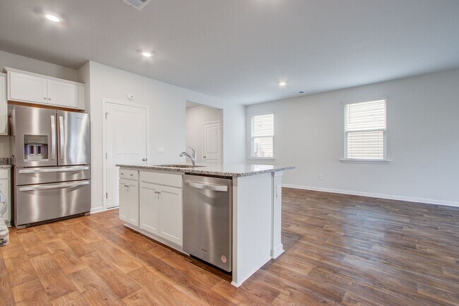 Building Photo - 311 Bear Paw Ln