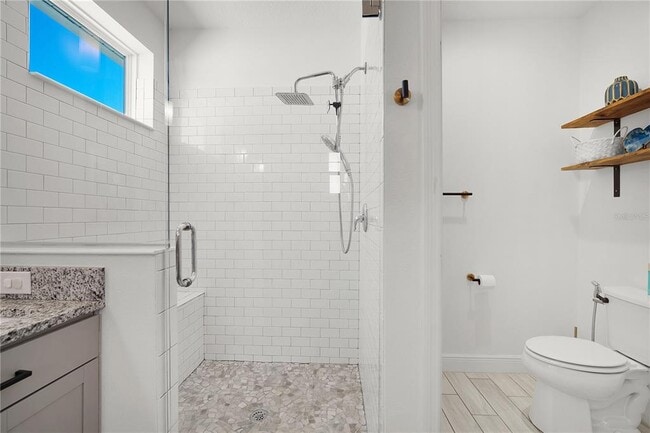 Building Photo - 15419 Uglis Aly