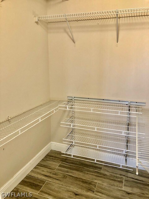 Building Photo - 150 Santa Clara Dr