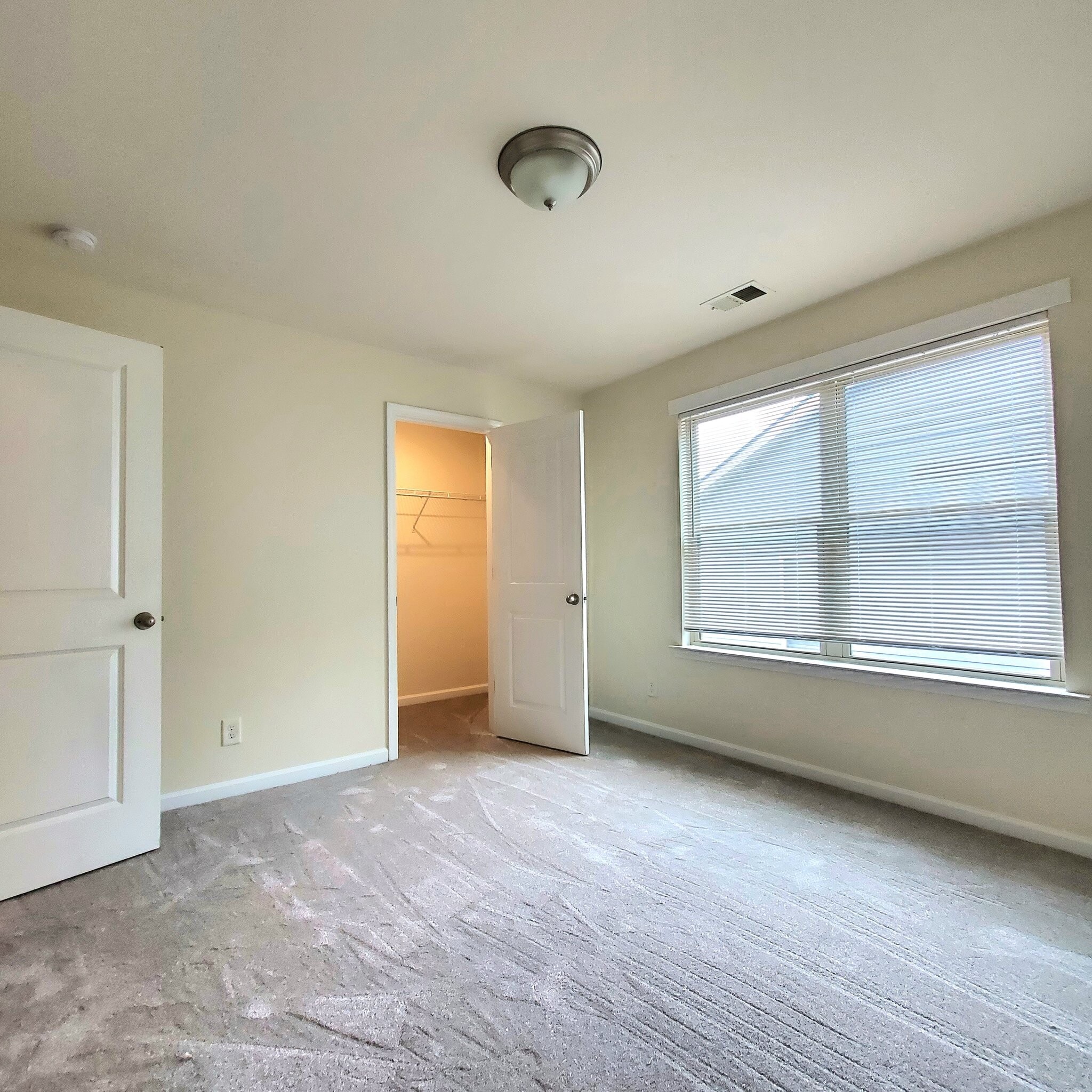 Building Photo - 4524 Grenadine Cir