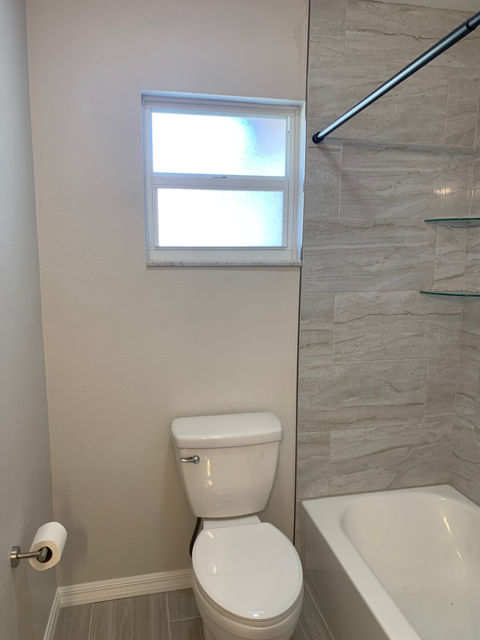 bathroom - 1937 Collier Ave