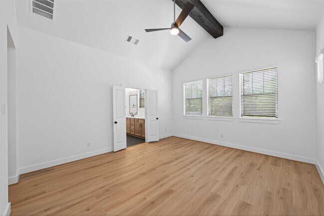 Building Photo - 7802 Longhorn Ballroom Dr