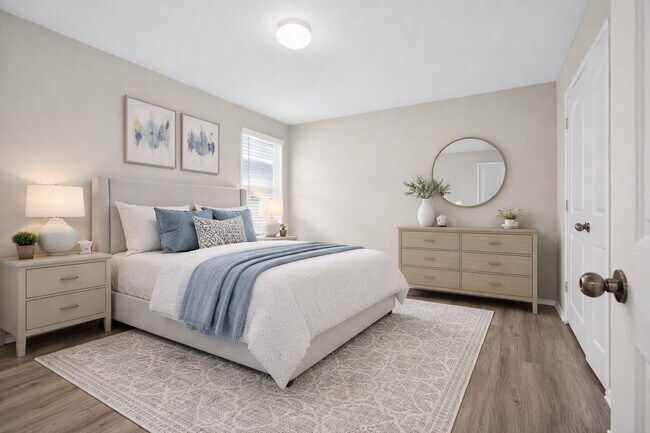 Building Photo - 16817 Pink Wintergreen Dr