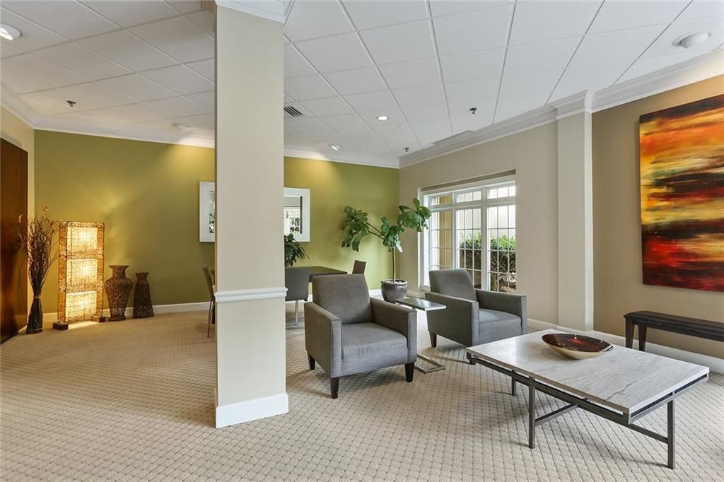 Lobby1 - 1501 Clairmont Rd