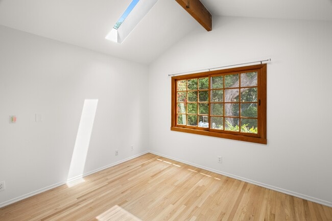 Building Photo - 3600 Coolidge Ave