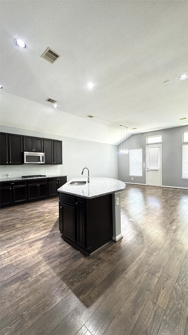 Building Photo - 24023 Buffalo Cove Ln