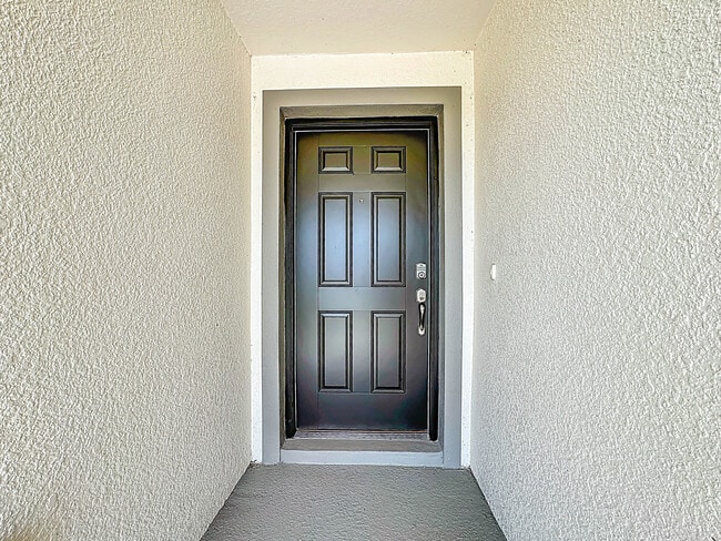 Building Photo - 877 Cypress Creek Run