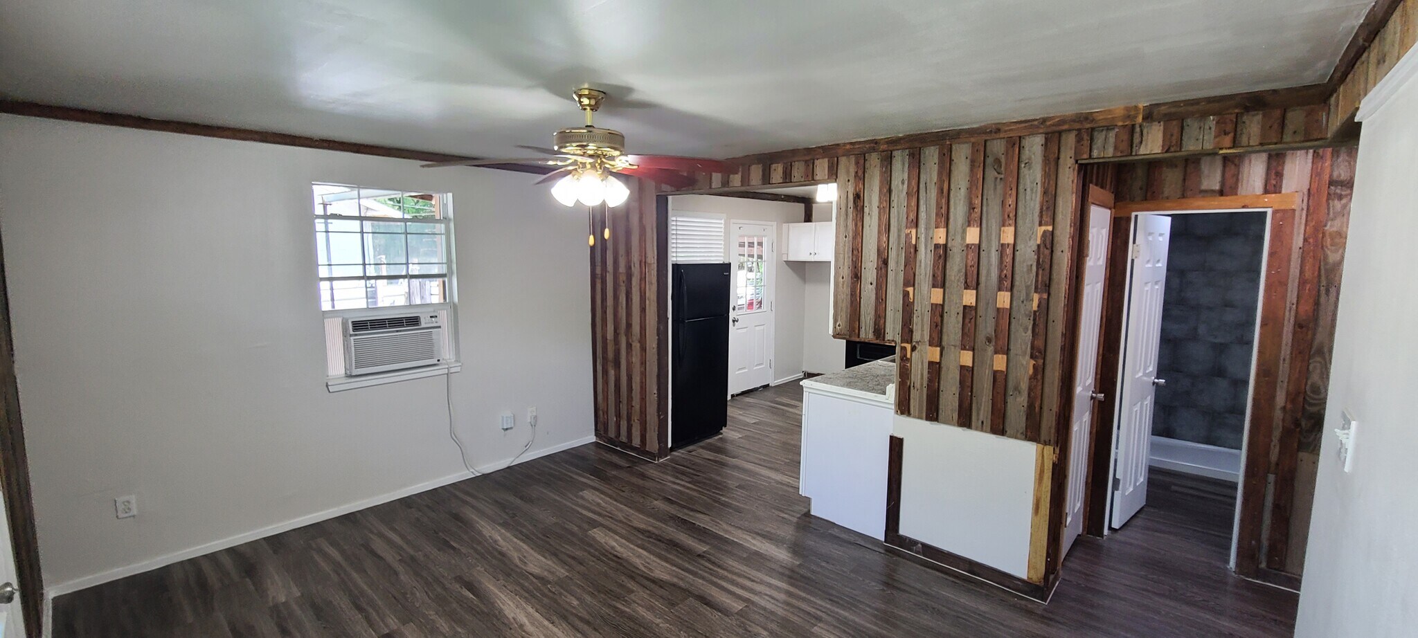 Building Photo - 8434 Garland St
