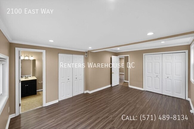 Building Photo - 2100 East Wy