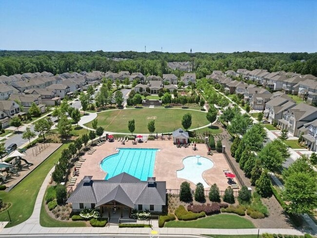 Building Photo - Beautiful 5 bedroom house in Bellmoore Par...