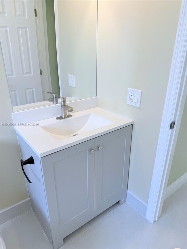 Building Photo - 11061 NW 39th St