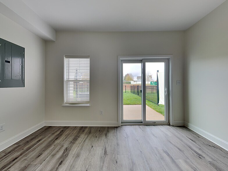 Building Photo - 2388 Eagle Creek Ct