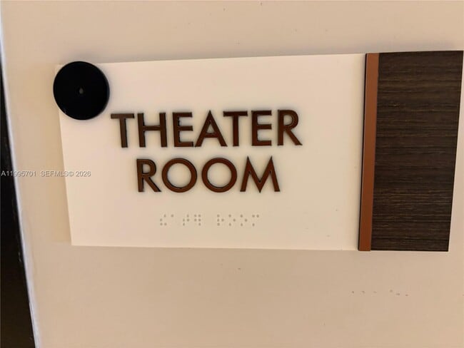 Building Photo - 900 Biscayne Blvd