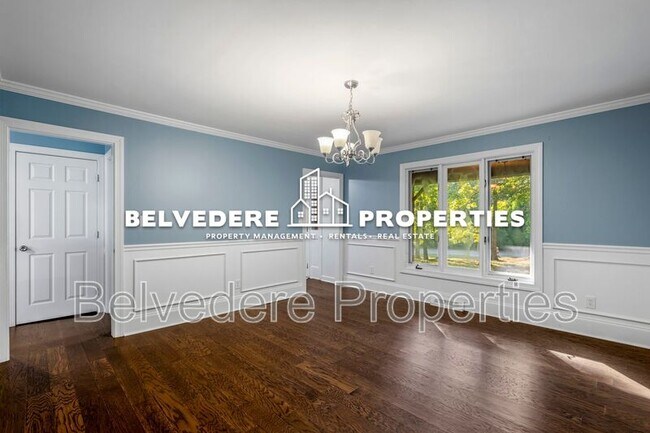 Building Photo - 4103 Oak Hollow Dr