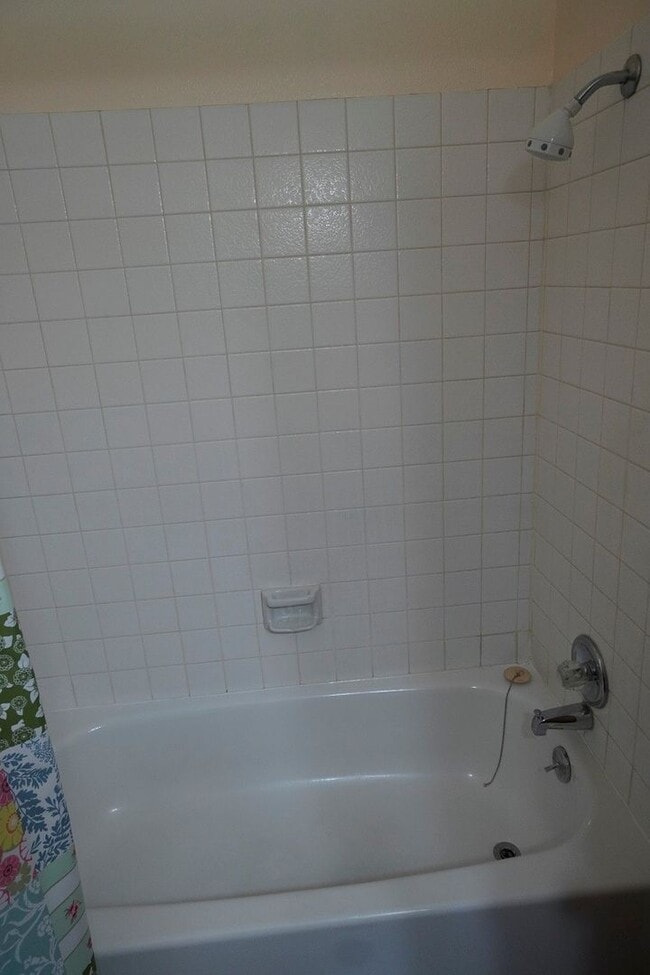 Building Photo - 2 Bed 2 Bath South Anchorage Condo!
