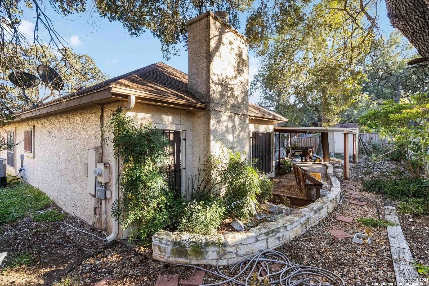 Building Photo - 17915 Summer Knoll Dr