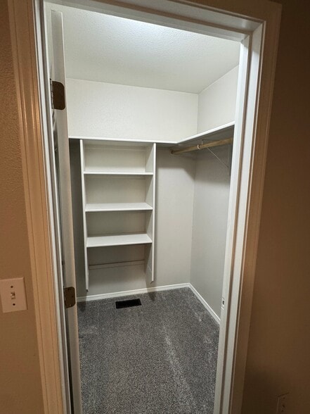 Building Photo - 273 W Antler Ct