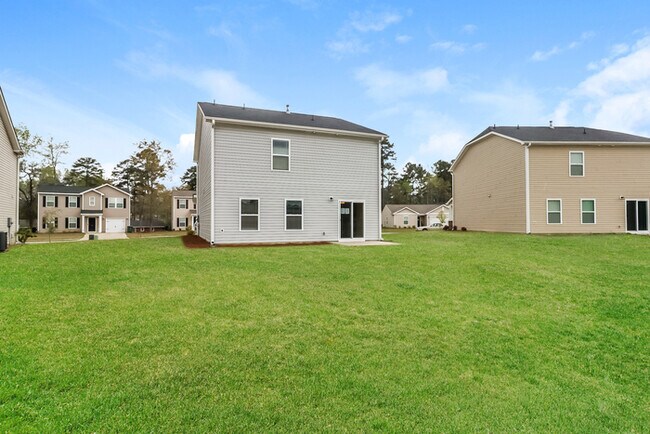 Building Photo - 118 Bent Holly Dr