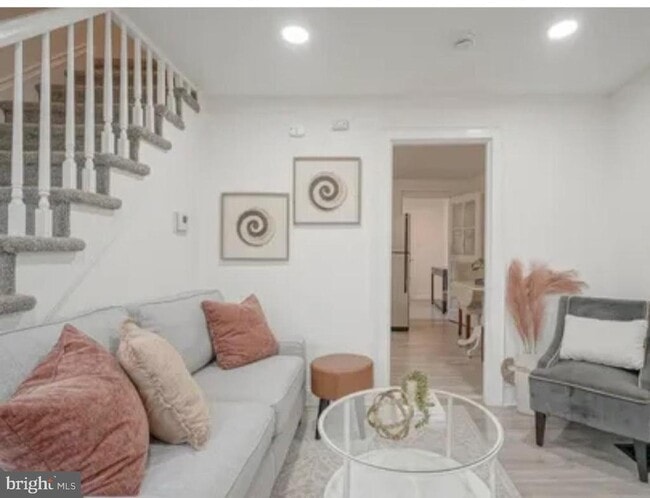 Building Photo - 1069 Collings Rd