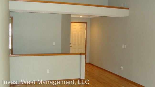 Building Photo - 3 br, 2 bath House - 2515 NE 83 Way