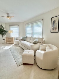 Building Photo - 240 Norgrove Ave