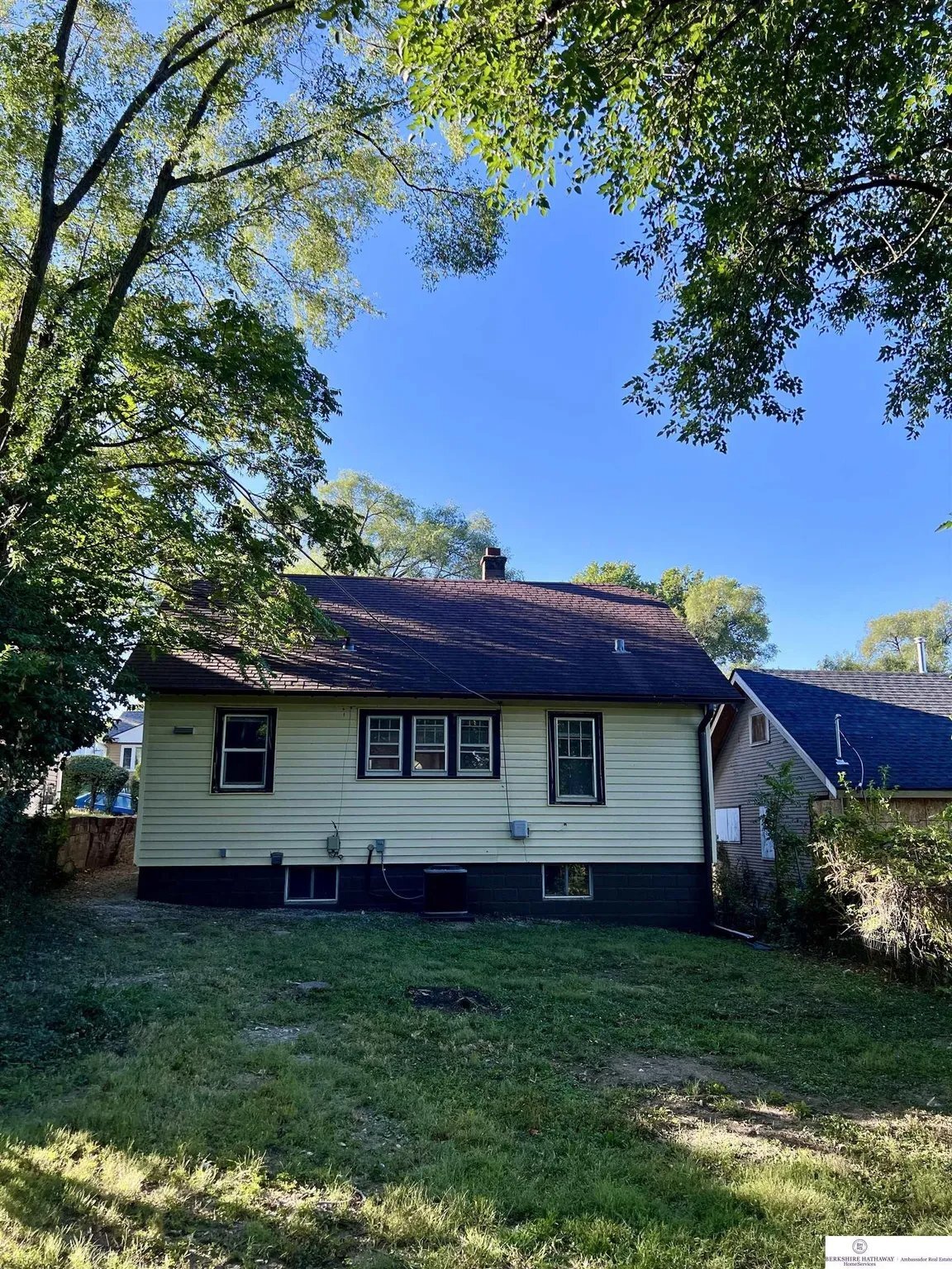 Building Photo - 4074 Spencer St