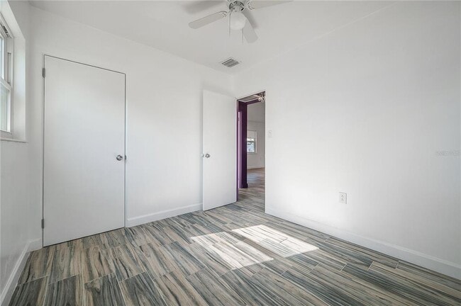 Building Photo - 3811 44th Ave N