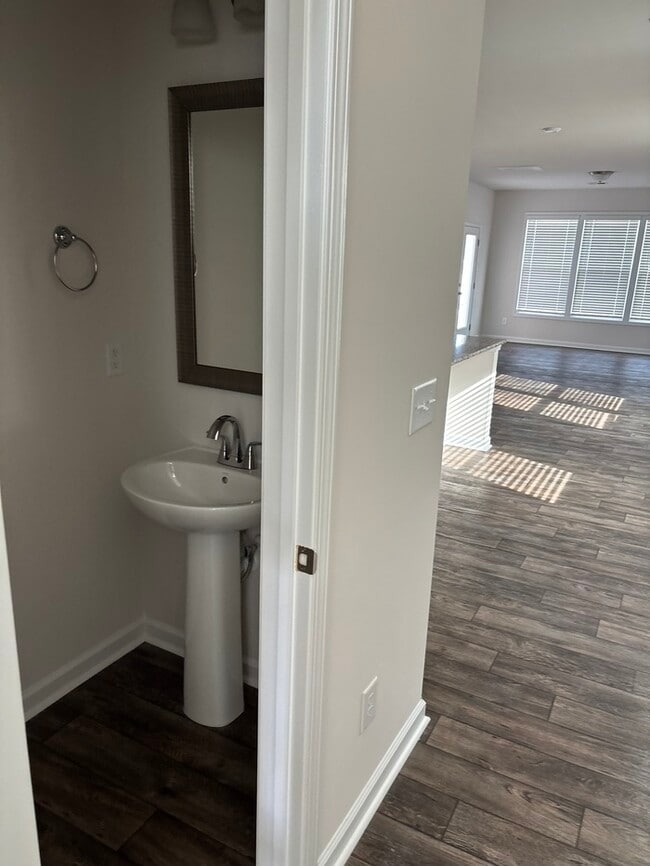 Building Photo - 68 Harvest Moon Dr