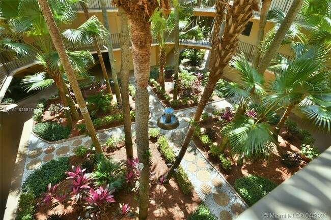 Building Photo - 8075 SW 107th Ave