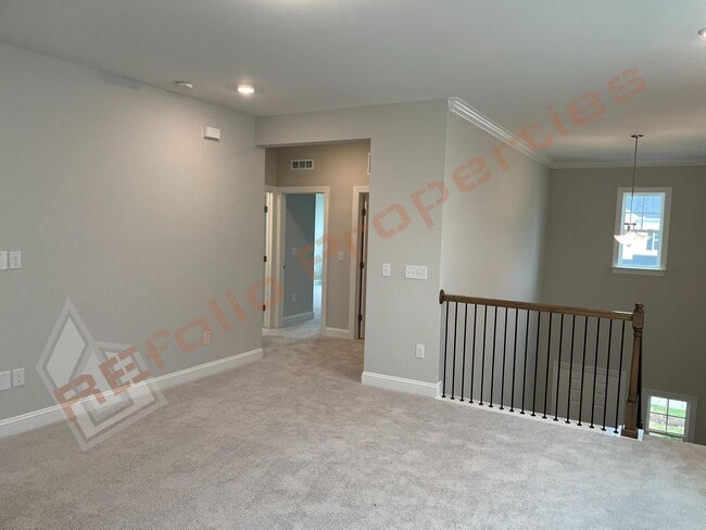 Building Photo - BRAND NEW- Spacious 4 Bedroom, 3 Bathroom ...