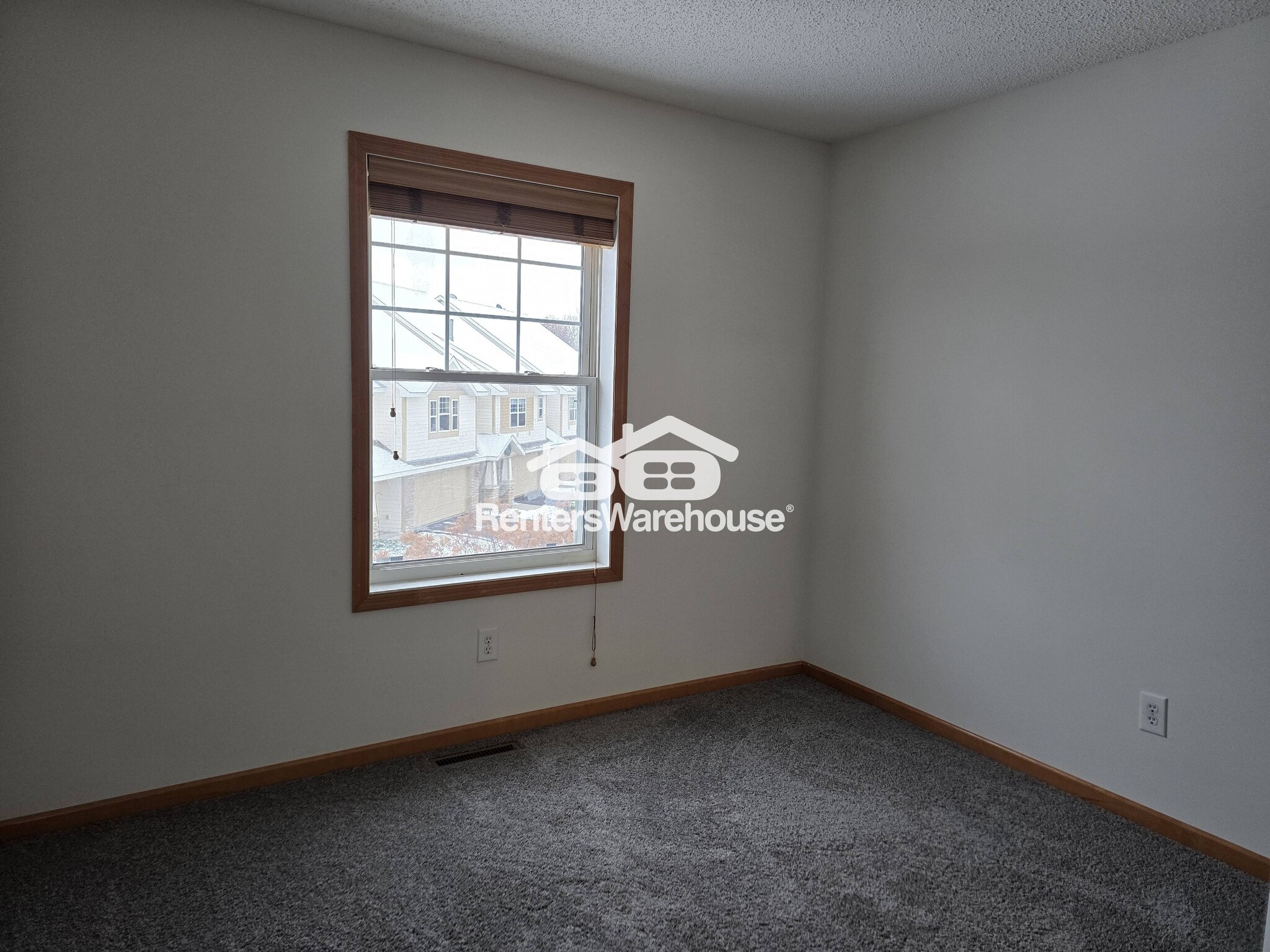 Building Photo - 1611 Fox Hunt Way
