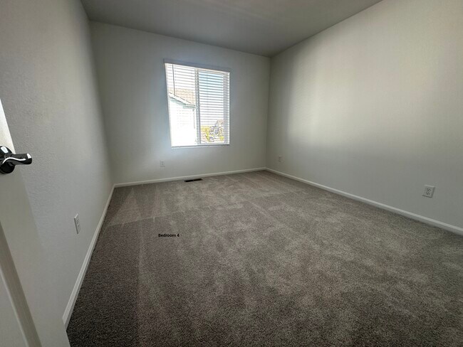 Building Photo - 21154 E 63rd Dr