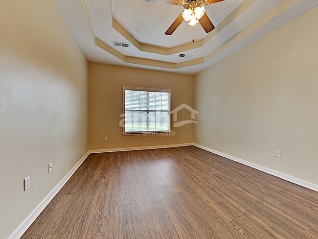 Building Photo - 5633 Michaelson Dr