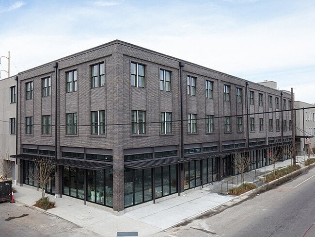 Floorplan - The Julian Apartments