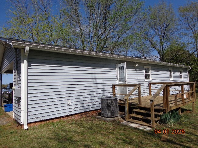Building Photo - Harmony House for Rent