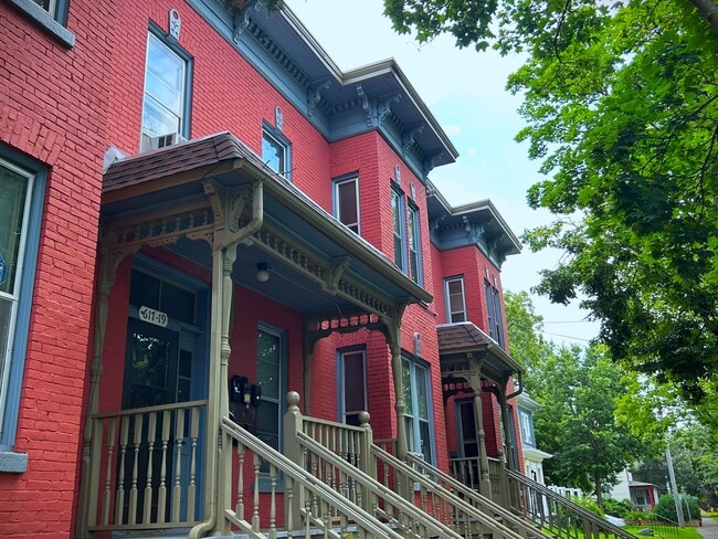 Historic 9-Unit Rowhouse - Riverside Homes