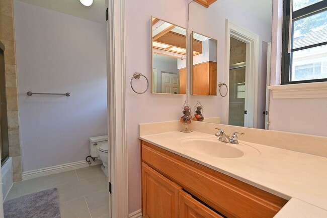 Building Photo - $5,900 - GORGEOUS 4 BEDROOM HOME IN MISSION SAN JOSE NEIGHBORHOOD