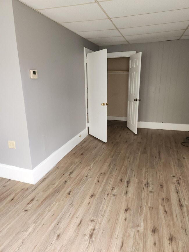 Building Photo - 37 Erchles St