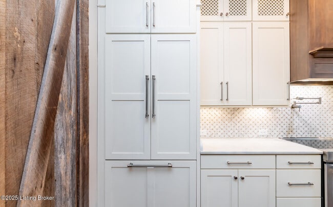 Building Photo - 9413 Civic Way